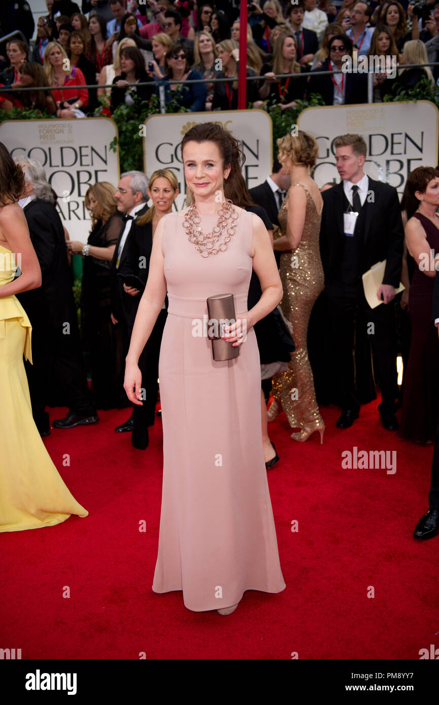 Nommé pour la MEILLEURE PERFORMANCE PAR UNE ACTRICE DANS UNE MINI-SÉRIE OU Téléfilm pour son rôle dans "des adultes" (ITV), l'actrice Emily Watson assiste à la 69e assemblée annuelle Golden Globes Awards au Beverly Hilton de Los Angeles, CA le dimanche, Janvier 15, 2012. Banque D'Images