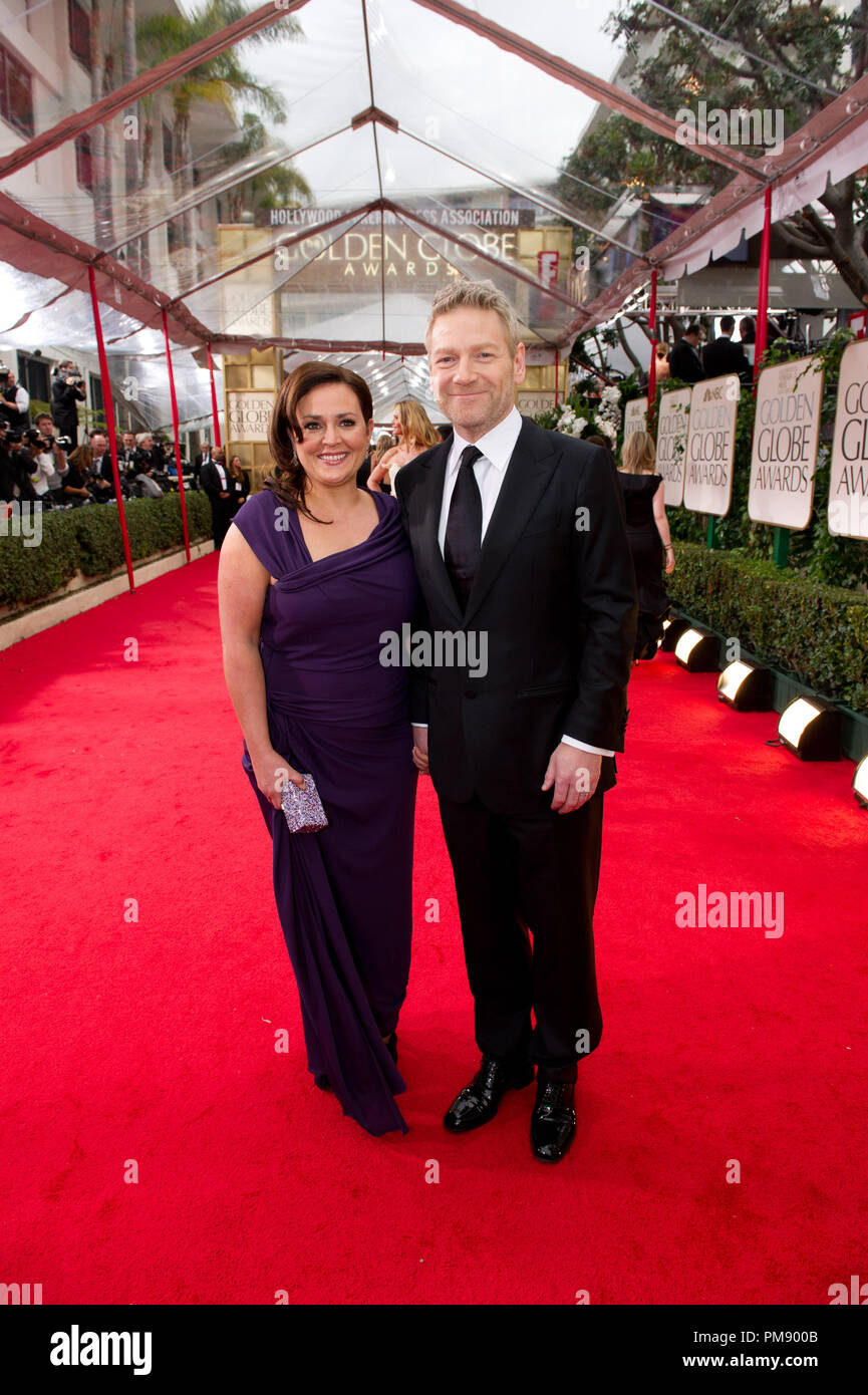 Nommé pour la MEILLEURE PERFORMANCE PAR UN ACTEUR DANS UN RÔLE DE SOUTIEN DANS UN FILM pour son rôle dans "Ma semaine avec Marilyn", l'acteur Kenneth Branagh et assister à la 69e assemblée annuelle des Golden Globe Awards au Beverly Hilton de Los Angeles, CA le dimanche, Janvier 15, 2012. Banque D'Images