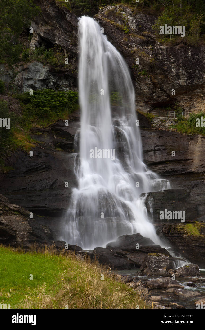 Steindalfossen Banque D'Images