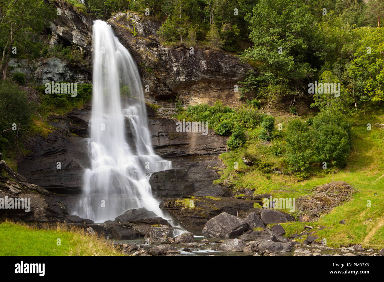 Steindalfossen Banque D'Images