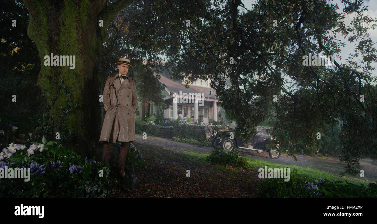 TOBEY MAGUIRE comme Nick Carraway dans la région de Warner Bros Pictures et Village Roadshow Pictures' drama 'Gatsby le Magnifique', un Warner Bros Pictures version. Banque D'Images