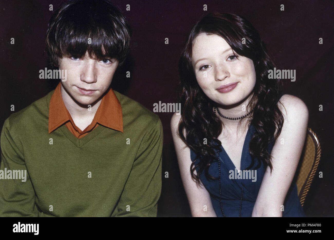 Portrait de Liam Aiken et Emily Browning, vers 2004 © CCR /Le Hollywood Archive - Tous droits réservés référence #  32633 340CCR Banque D'Images