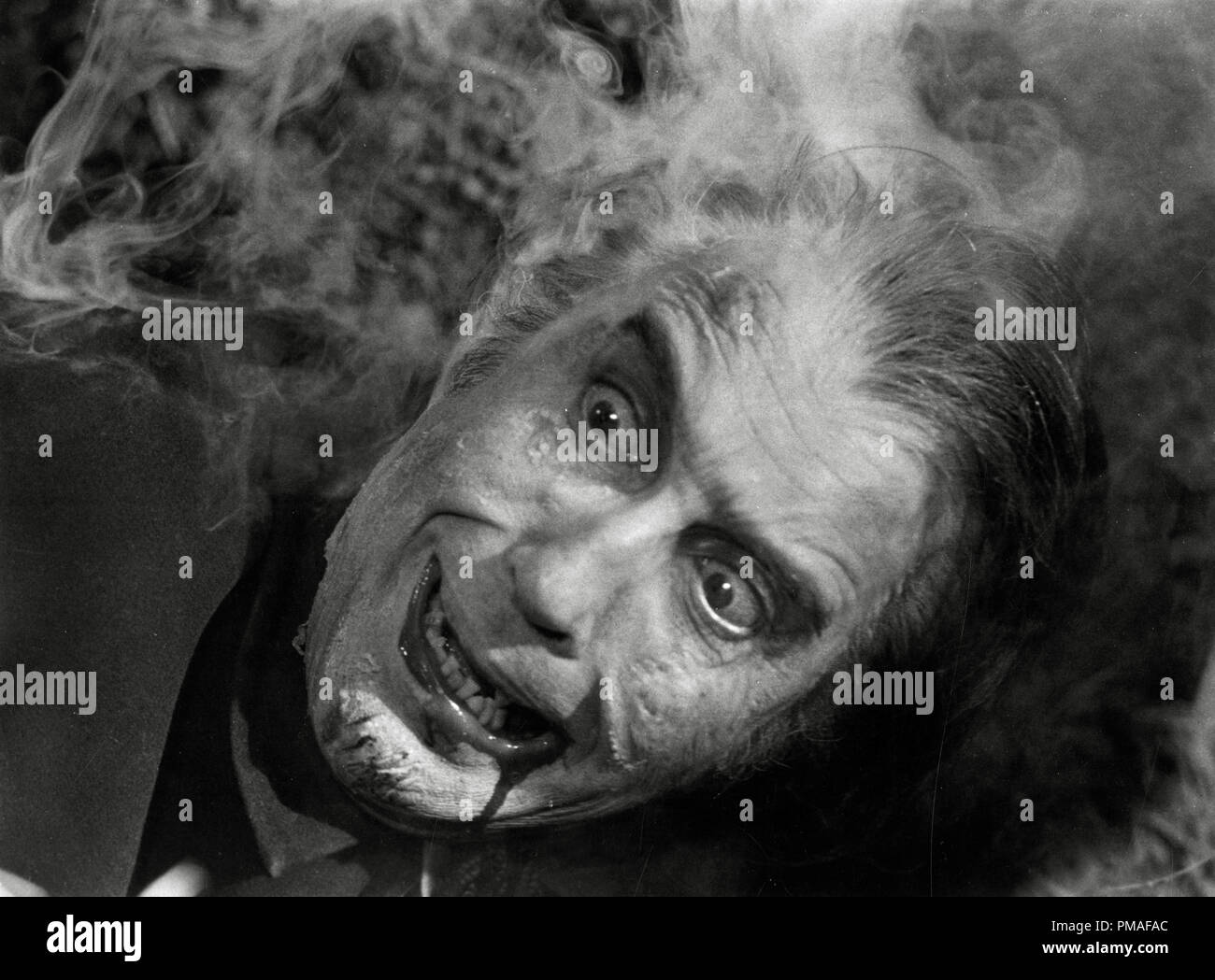 Christopher Lee, "Dracula A.D.1972' 1972 Hammer Films de référence de dossier 32633 413THA Banque D'Images