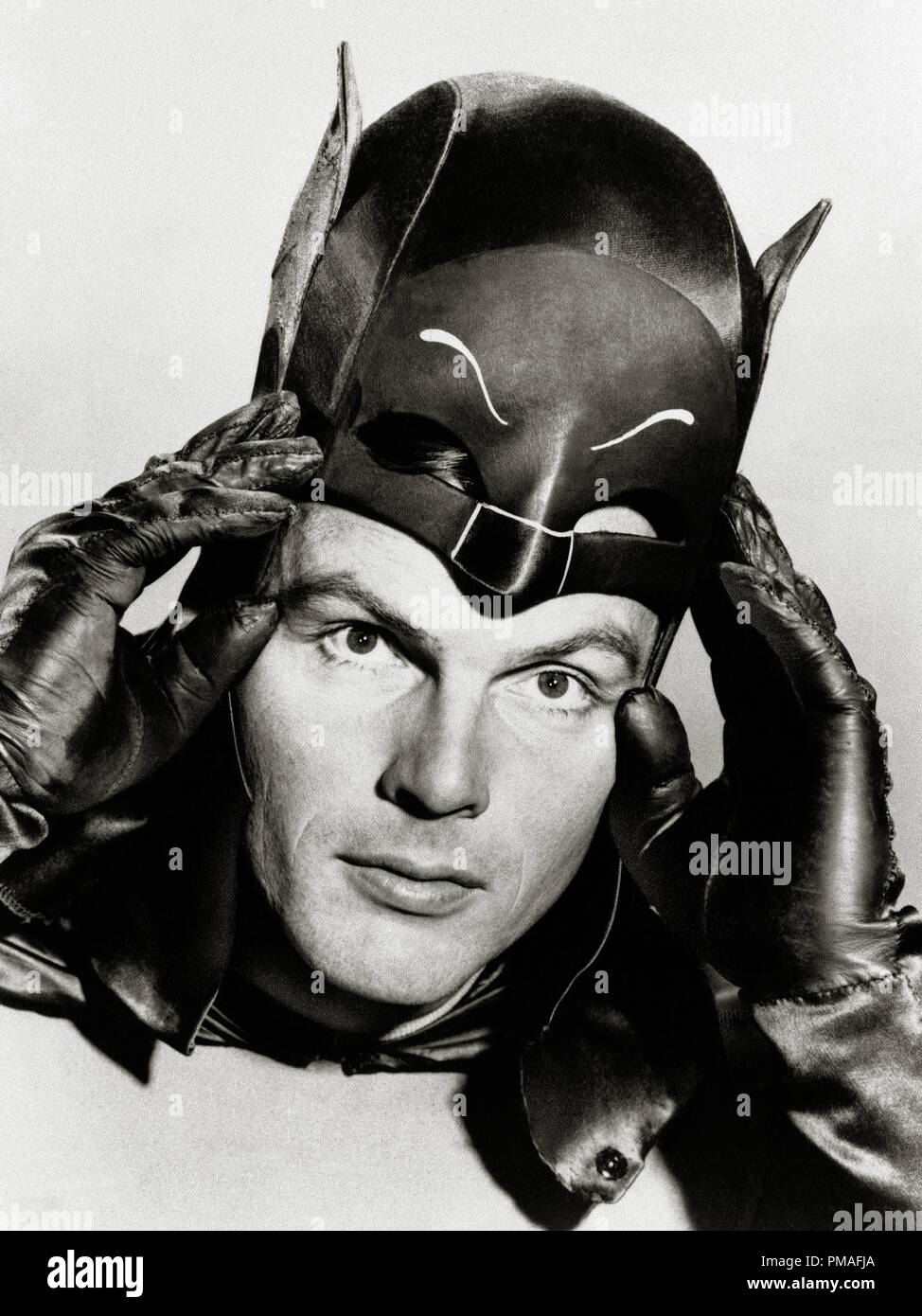 Adam West comme Batman, "Batman", 1966 Référence du dossier #  32633 646 THA Banque D'Images