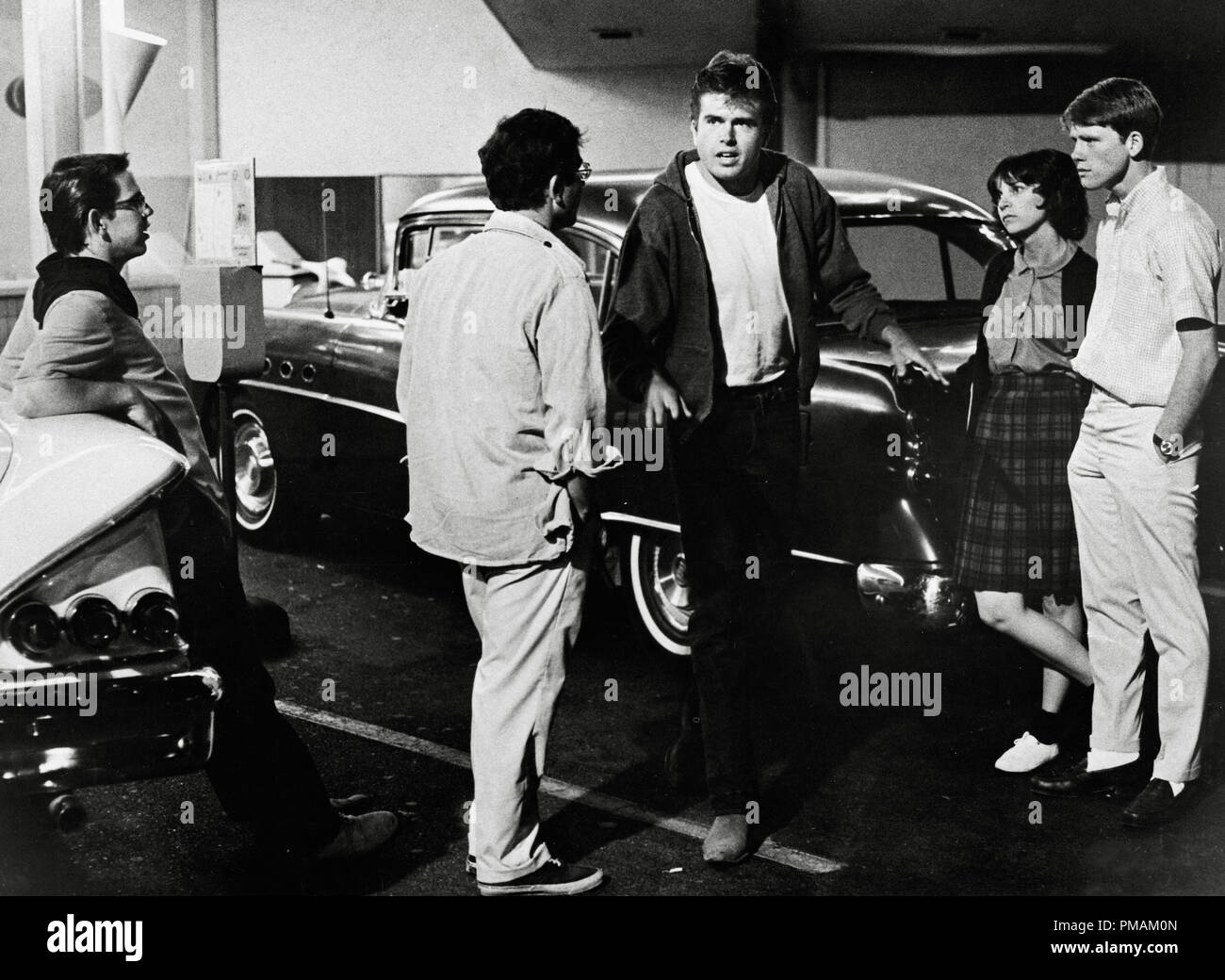 Charles Martin Smith, Richard Dreyfuss, Paul Le Mat, Cindy Williams, Ron Howard, "American Graffiti" (1973) Universal Pictures référence #  33300 Fichier 820THA Banque D'Images
