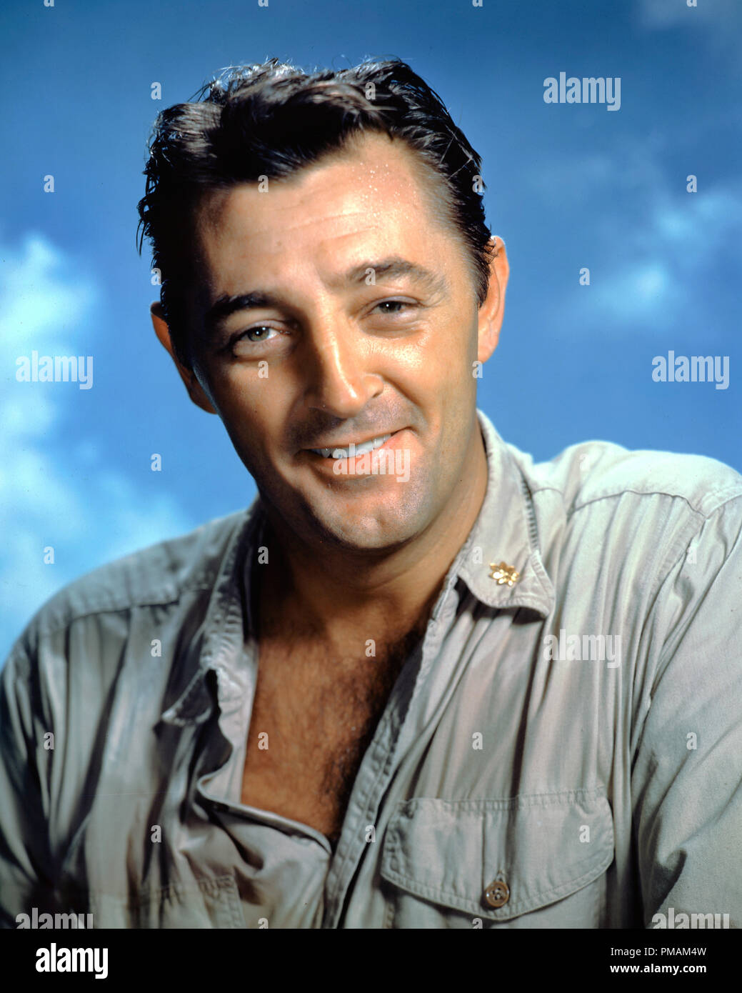 Robert Mitchum (vers 1954) de la référence du fichier #  33300 933 THA Banque D'Images