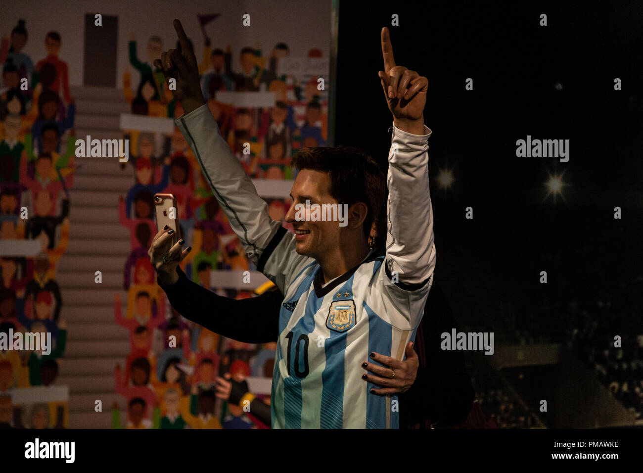 Leonel Messi, le FC Barcelone et l'Argentine Équipe nationale de la gâche, Madame Tussauds Museum à Amsterdam, Pays-Bas Banque D'Images