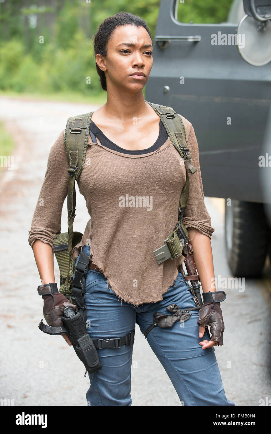 Sonequa Martin-Green comme Sasha - The Walking Dead Saison 6, épisode 9 -  Crédit photo : La page des gènes/AMC Photo Stock - Alamy