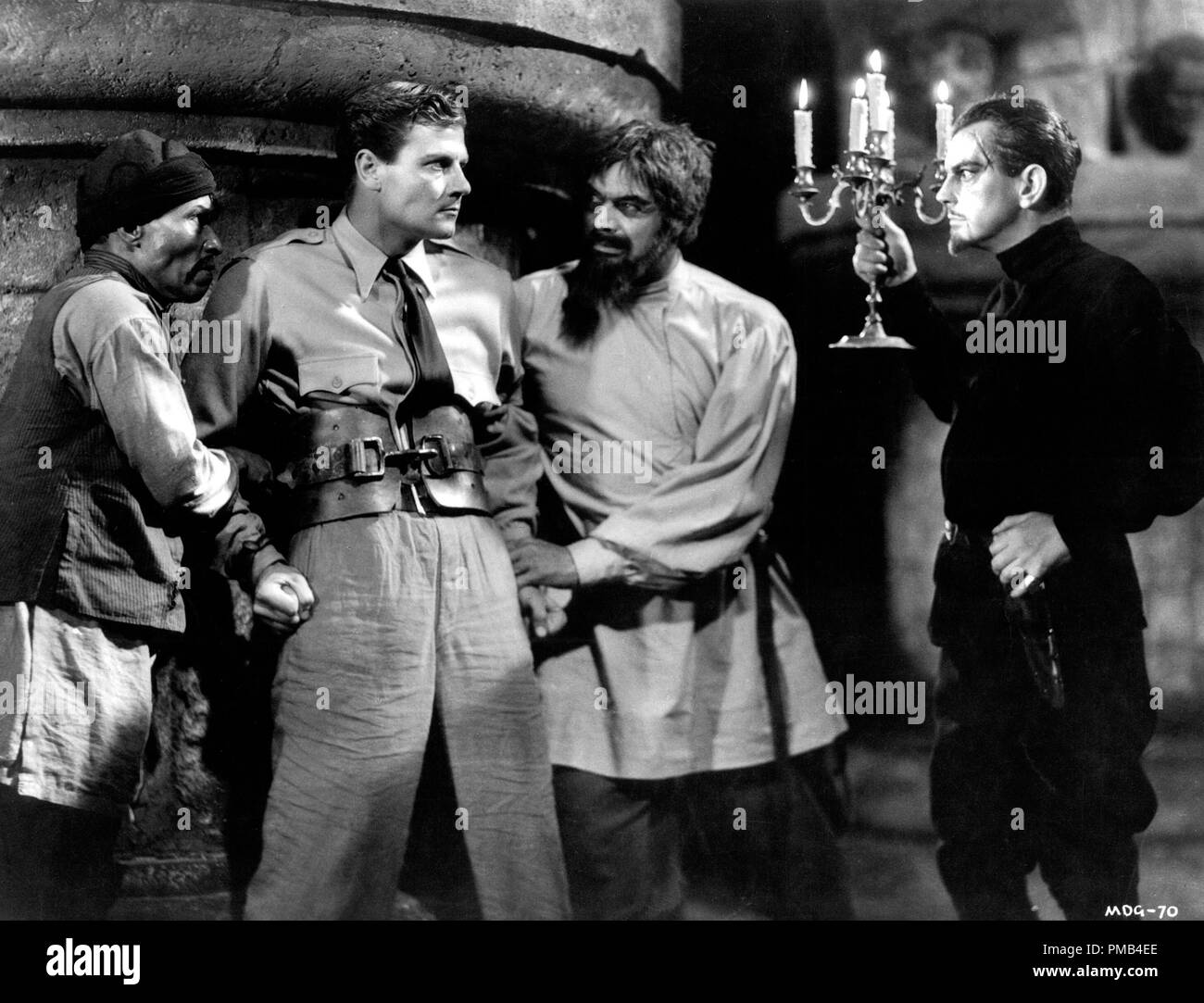 Steve Clemente, Joel McCrea, Noble Johnson, Leslie Banks, 'le jeu le plus dangereux' (1932) RKO Radio Pictures référence #  33371 Fichier 082THA Banque D'Images