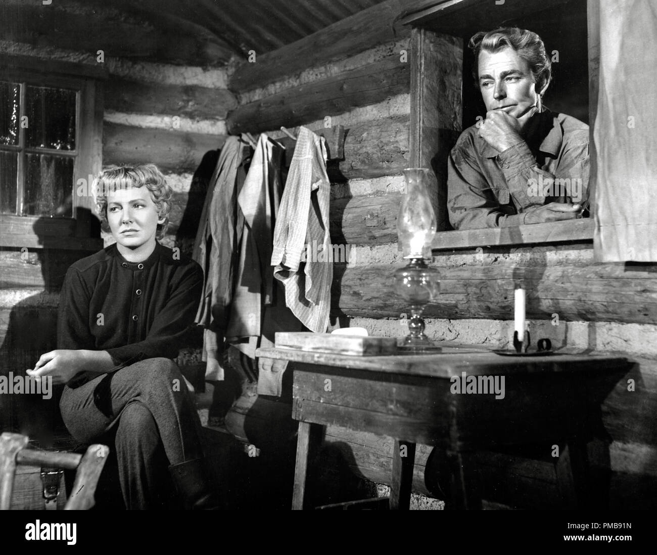 Jean Arthur, Alan Ladd, 'Shane', 1953 Paramount Pictures référence #  32557 399THA Banque D'Images