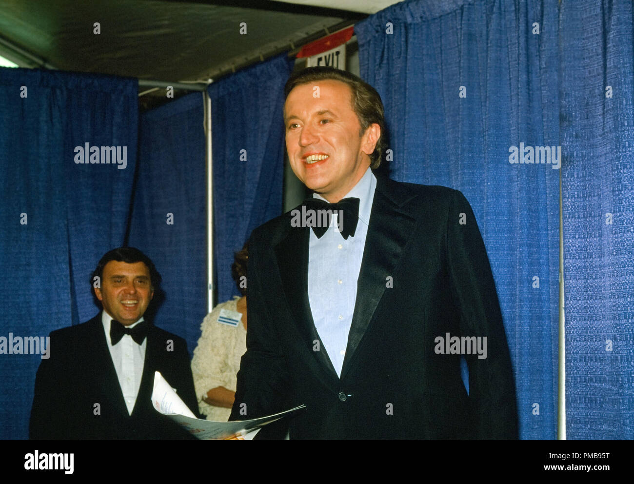 David Frost à l'American Film Awards 1982 référence #  32557 Fichier 508THA Banque D'Images