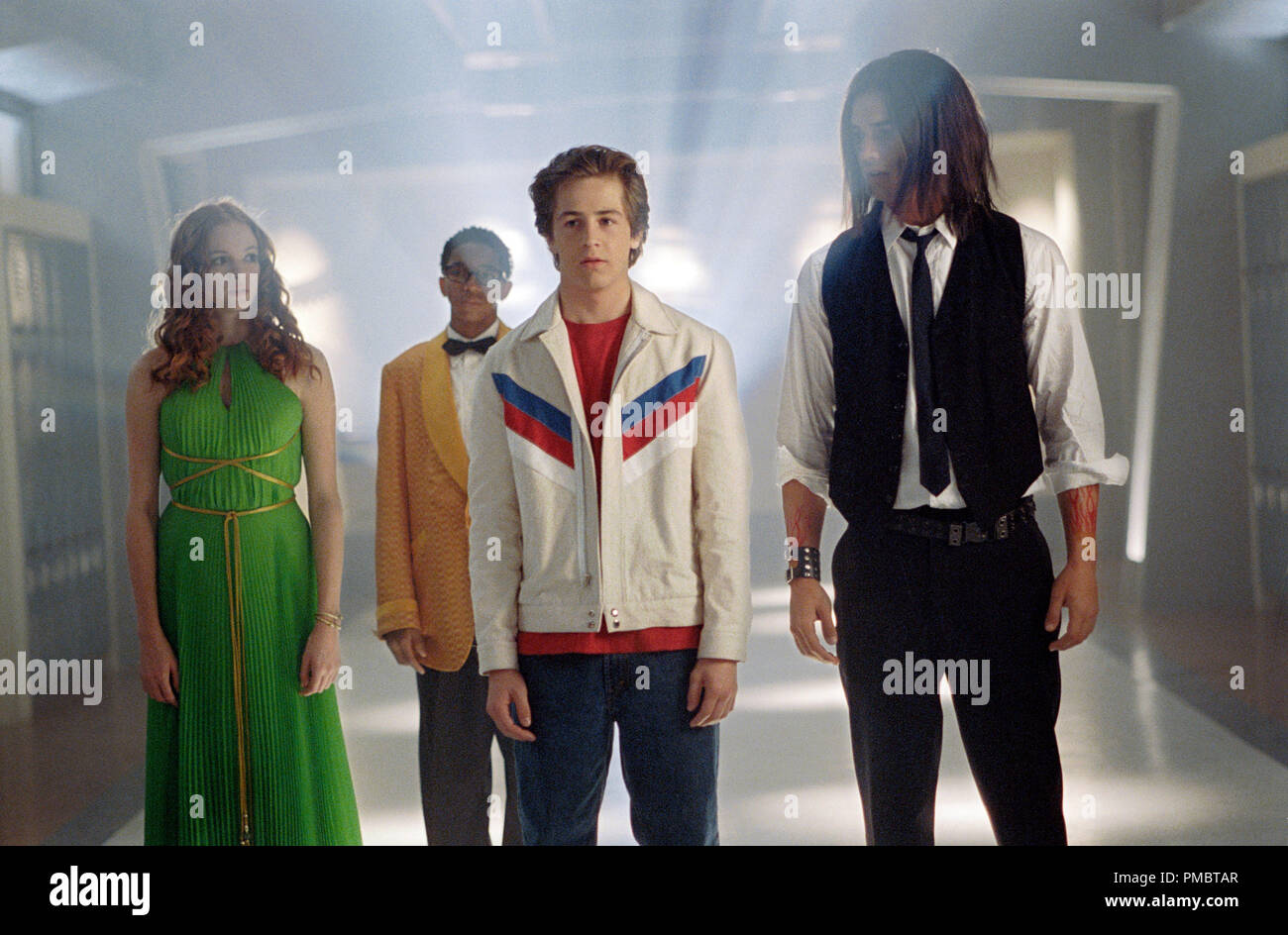 (De gauche à droite) Danielle Panabaker, Dee-Jay Daniels, Michael Angarano, Steven Strait. 'Ciel élevé' (2005) Banque D'Images