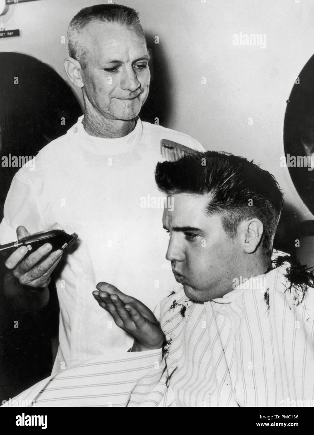 Elvis presley hair Banque de photographies et d’images à haute résolution Alamy