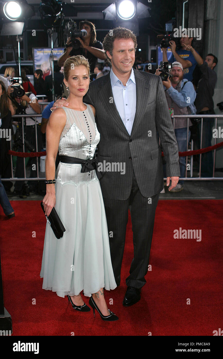 'Le Présentateur : la légende de Ron Burgandy' Premiere 6-28-2004 Christina Applegate, Will Ferrell Photo par Joseph Martinez / fichier PictureLux 0084 référence #  21864-picturelux pour un usage éditorial uniquement - Tous droits réservés Banque D'Images