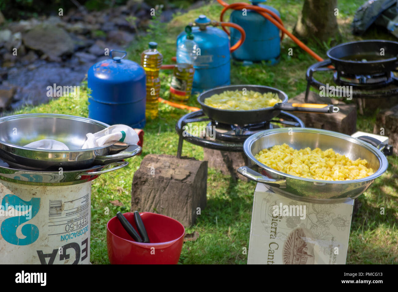 Tortilla Espagnole Cuisine omelette, otuside Urrestilla, Gipuzkoa, Pays Basque Banque D'Images