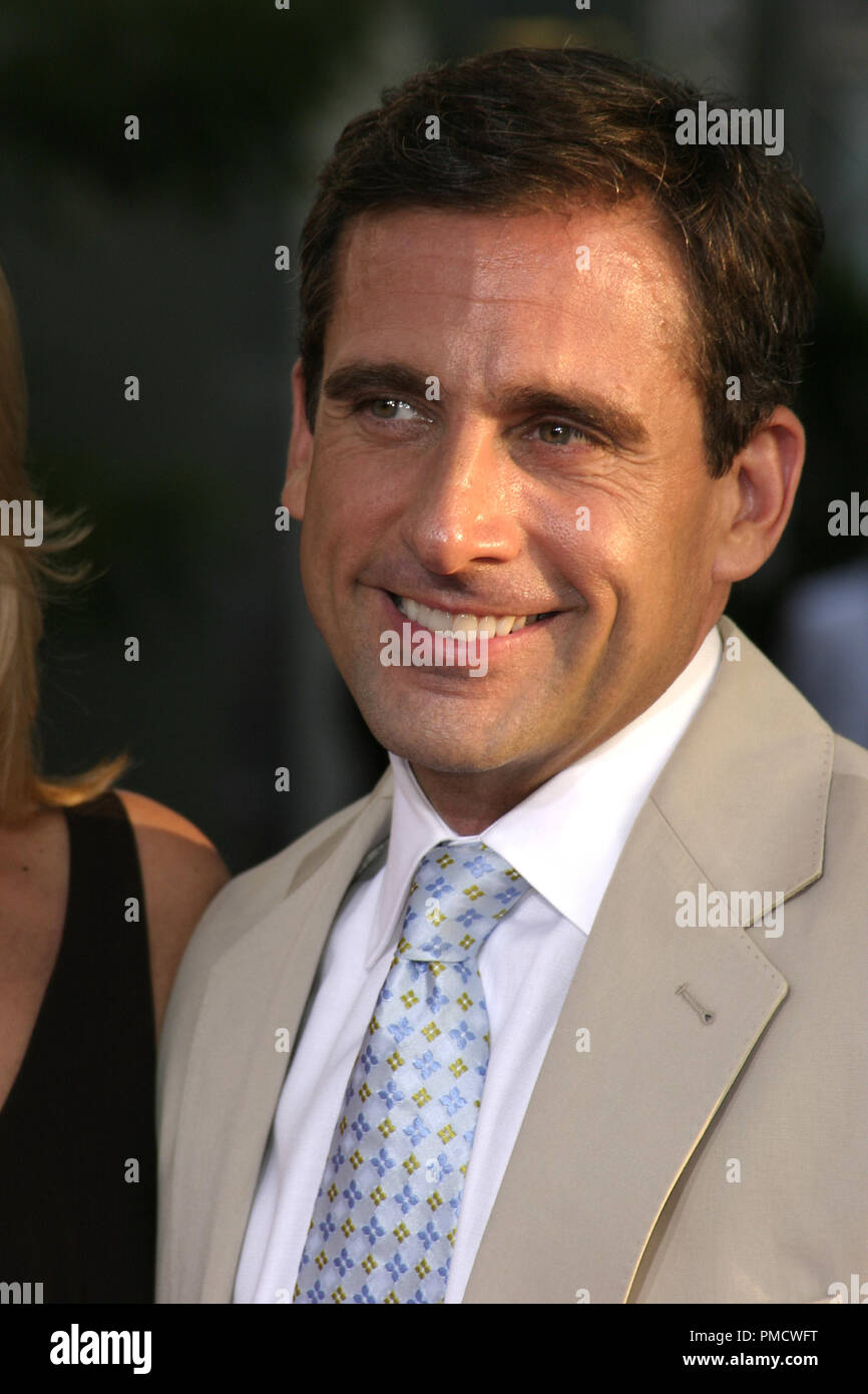 'Les 40 Year-Old Virgin' (création) Steve Carell 08-11-2005 / ArcLight Hollywood / Hollywood, CA Photo par Joseph Martinez / PictureLux 22462 Numéro de référence de dossier 0034PLX pour un usage éditorial uniquement - Tous droits réservés Banque D'Images