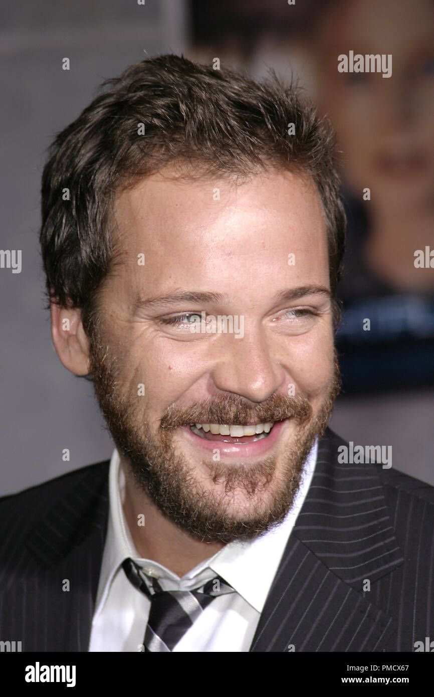 "Flightplan" (Création) Peter Sarsgaard 09-19-2005 / El Capitan Theatre / Hollywood, CA / Touchstone Pictures / Photo par Joseph Martinez / PictureLux 22472 Numéro de référence de dossier 0030PLX pour un usage éditorial uniquement - Tous droits réservés Banque D'Images