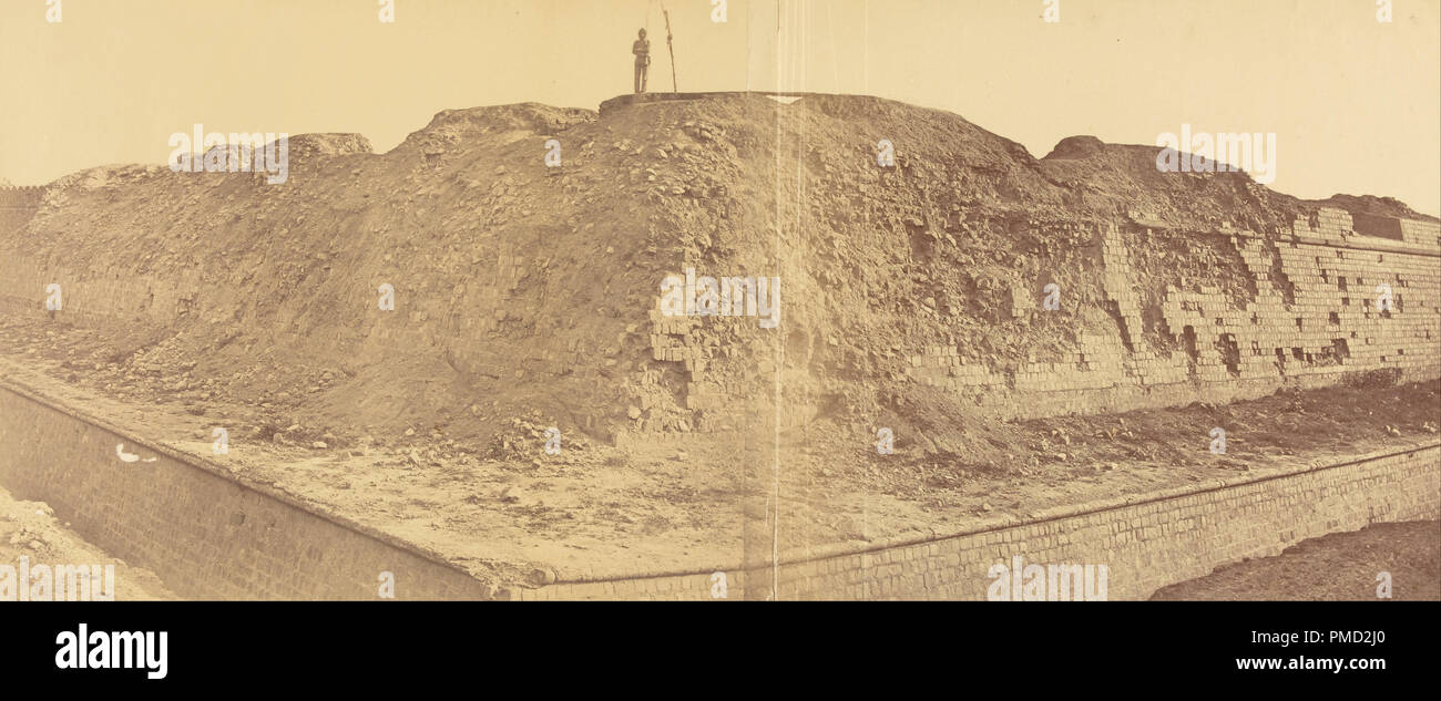 [Morec Bastion]. Date/période : 1858. L'impression. Épreuve à l'argent. Hauteur : 306 mm (12.04 in) ; Largeur : 249 mm (9,80 in). Auteur : Felice Beato. Banque D'Images