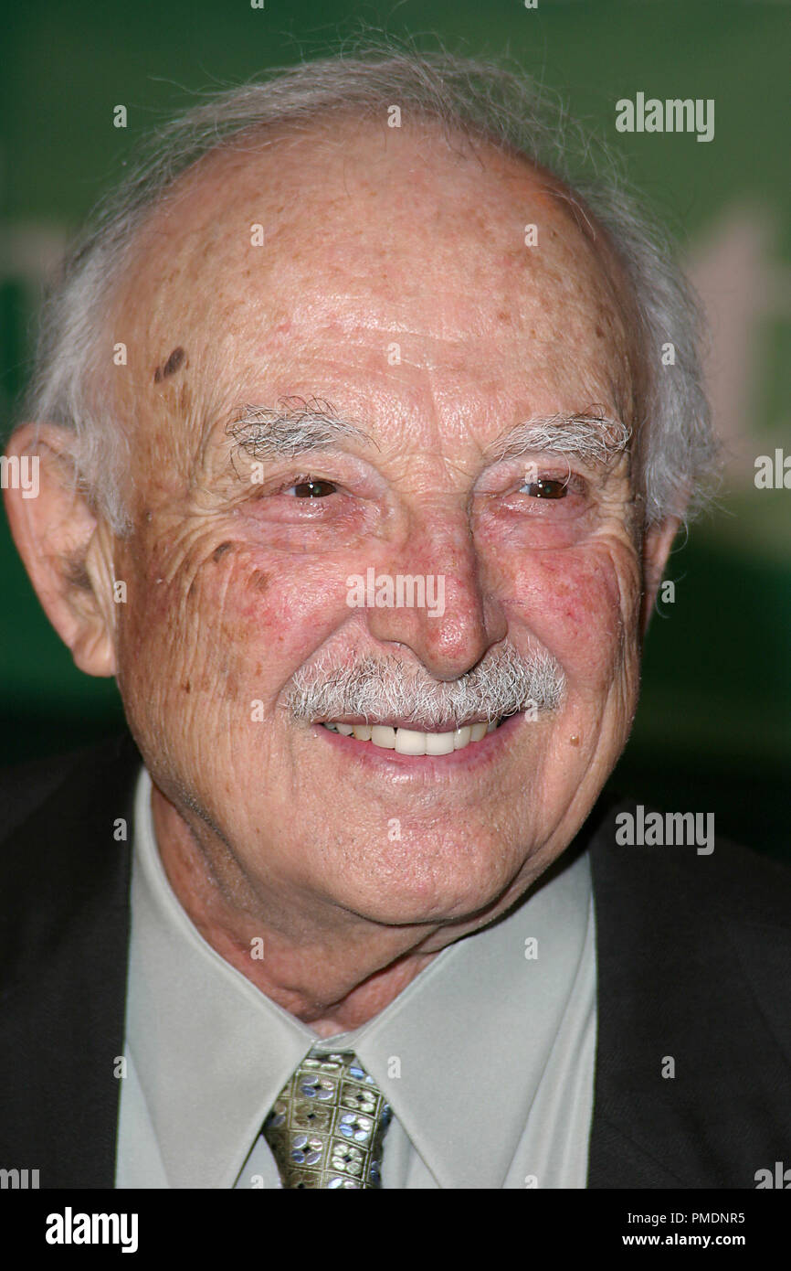 'Noël' survivant Premiere Bill Macy Photo par Joseph Martinez - Tous droits réservés référence #  21984 0027PLX pour un usage éditorial uniquement - Banque D'Images