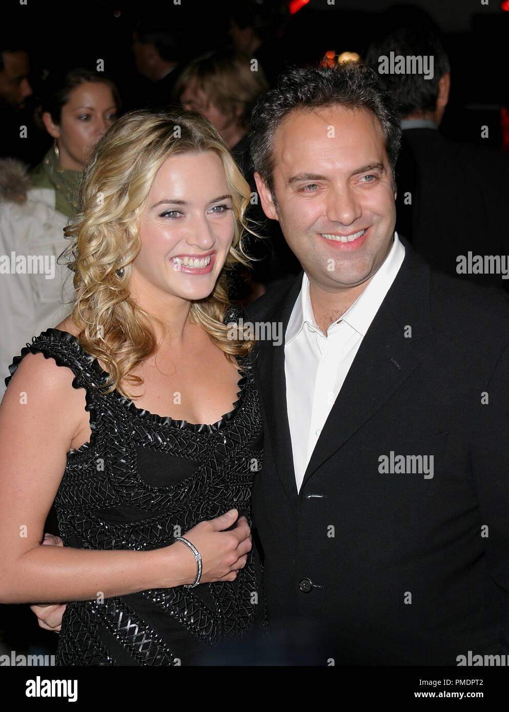 'Trouver' Neverland 11-11-2004 Premiere, Kate Winslet et son mari Sam Mendes Photo par Joseph Martinez / PictureLux 21993 Numéro de référence de dossier 0031PLX pour un usage éditorial uniquement - Tous droits réservés Banque D'Images