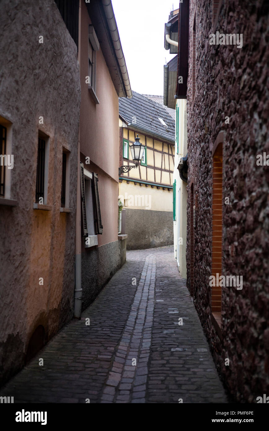 Backstreet idyllique dans Ladenburg, Allemagne Banque D'Images
