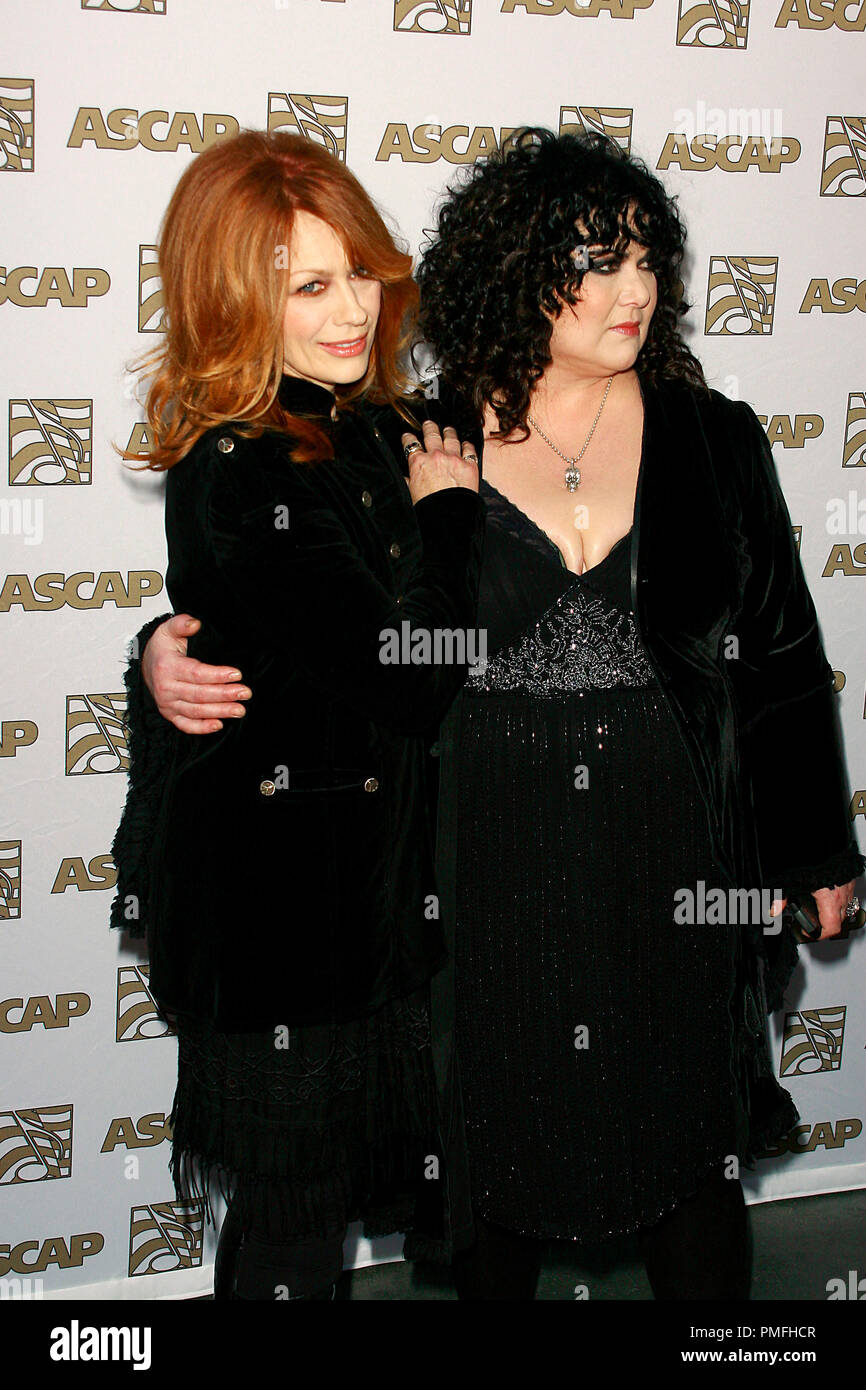 Nancy et Ann Wilson à la 26e Assemblée annuelle L'ASCAP Pop Music Awards - Arrivals tenue au Renaissance Hollywood Hotel à Hollywood, CA, le 22 avril 2009. Photo par Picturelux 30013 Numéro de référence de dossier 0043PLX pour un usage éditorial uniquement - Tous droits réservés Banque D'Images