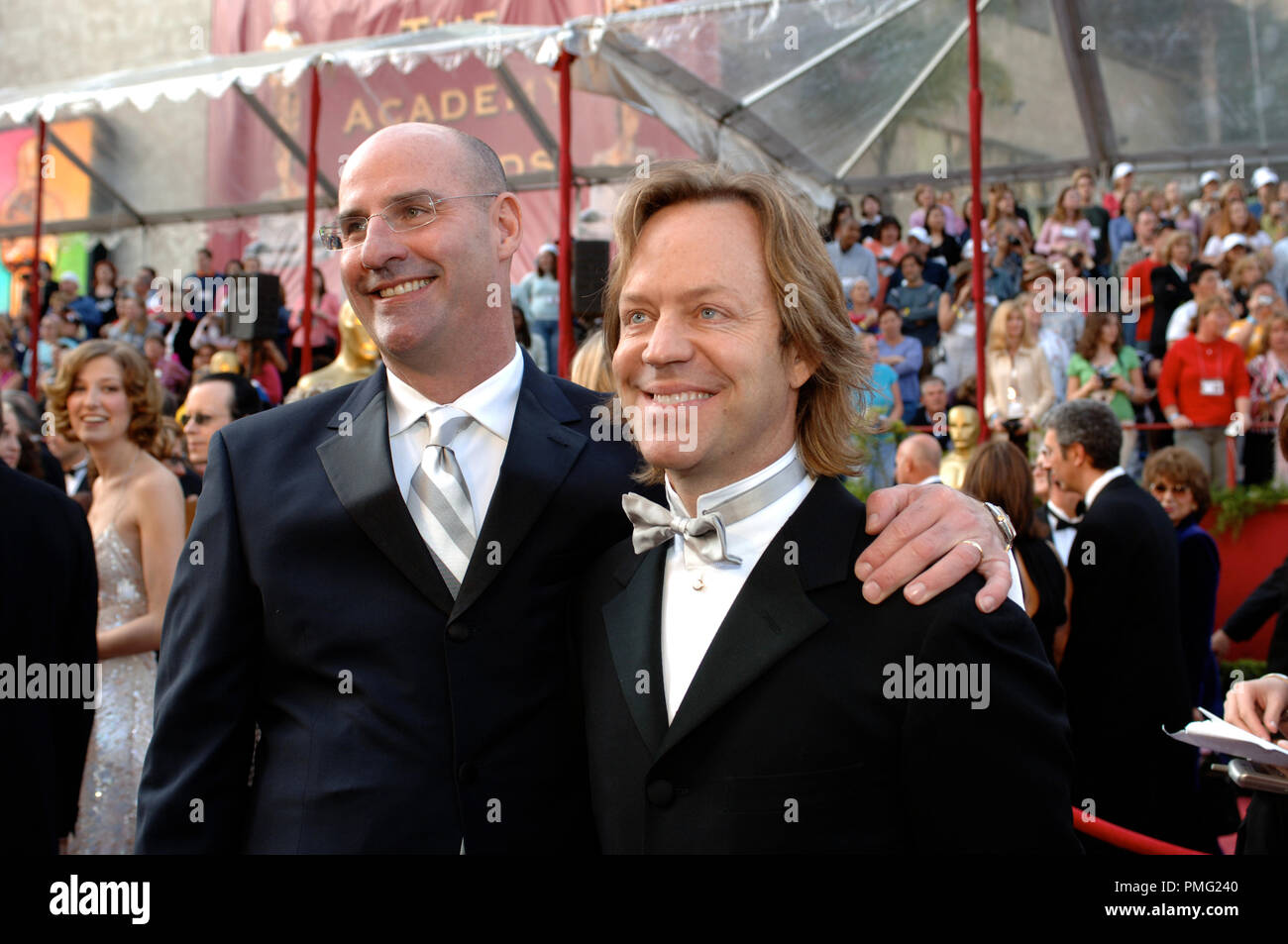 L'Academy of Motion Picture Arts and Sciences Sociales présente Academy Award du meilleur court métrage documentaire sujet nominés Robert Hudson et Bobby Houston arrivent à la 77e annuelle des Academy Awards au Kodak Theatre à Hollywood, CA le Dimanche, Février 27, 2005. Référence de fichier #  29997 090 pour un usage éditorial uniquement - Tous droits réservés Banque D'Images