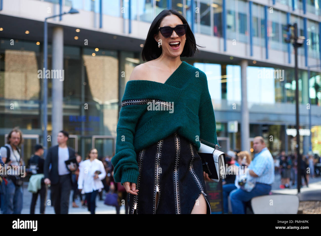 Londres, Royaume-Uni. 16 septembre 2018, Street Style, printemps été 2019, Fashion Week de Londres, UK Eva Chen Crédit : Saira MacLeod/Alamy Live News Banque D'Images