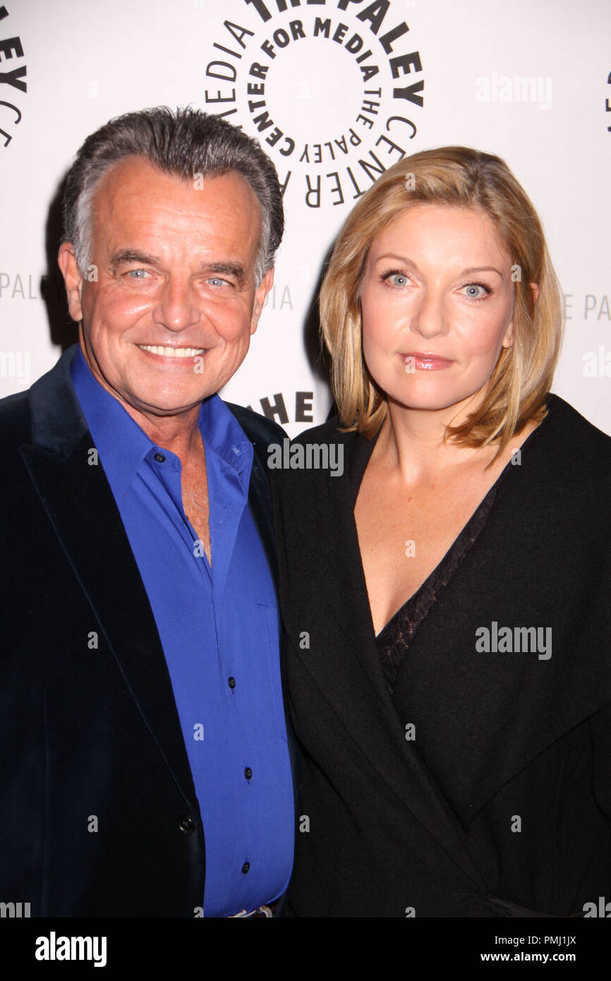 Sheryl Lee, Ray Wise 11/29/10, 'Psych : UN Twin Peaks Gathering' Le Paley Center for Media de Los Angeles, Beverly Hills Ph : Izumi Hasegawa/ HNW / PictureLux 30729 Numéro de référence de dossier 012PLX pour un usage éditorial uniquement - Tous droits réservés Banque D'Images