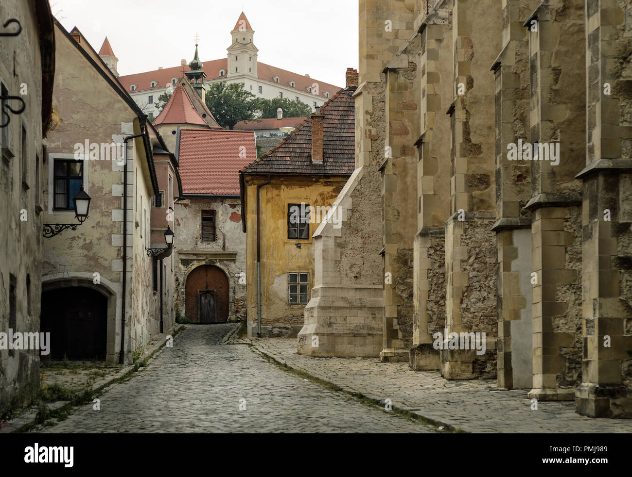 Ruelle de la vieille ville de Bratislava Banque D'Images