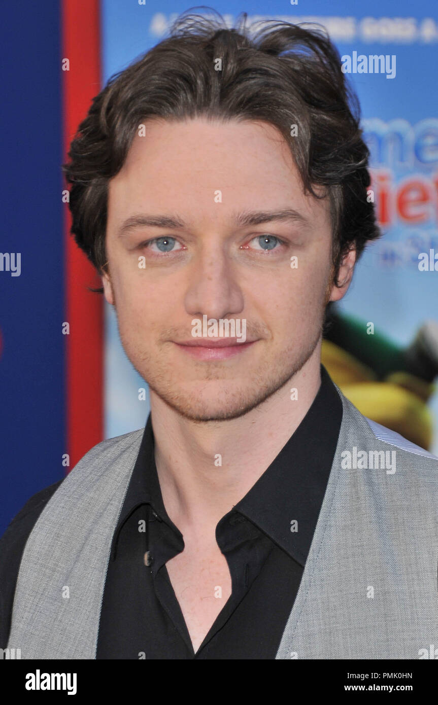 James McAvoy lors de la première mondiale de 'Gnomeo & Juliet' tenue à l'El Capitan Theatre à Hollywood, CA. L'événement a eu lieu le dimanche 23 janvier 2011. Photo de RPAC Pacifique Photo Presse/ PictureLux Banque D'Images