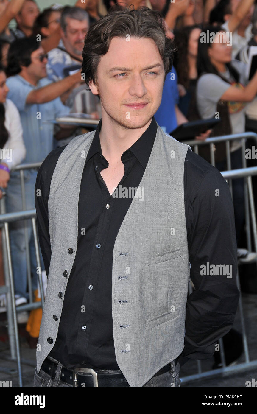 James McAvoy lors de la première mondiale de 'Gnomeo & Juliet' tenue à l'El Capitan Theatre à Hollywood, CA. L'événement a eu lieu le dimanche 23 janvier 2011. Photo de RPAC Pacifique Photo Presse/ PictureLux Banque D'Images