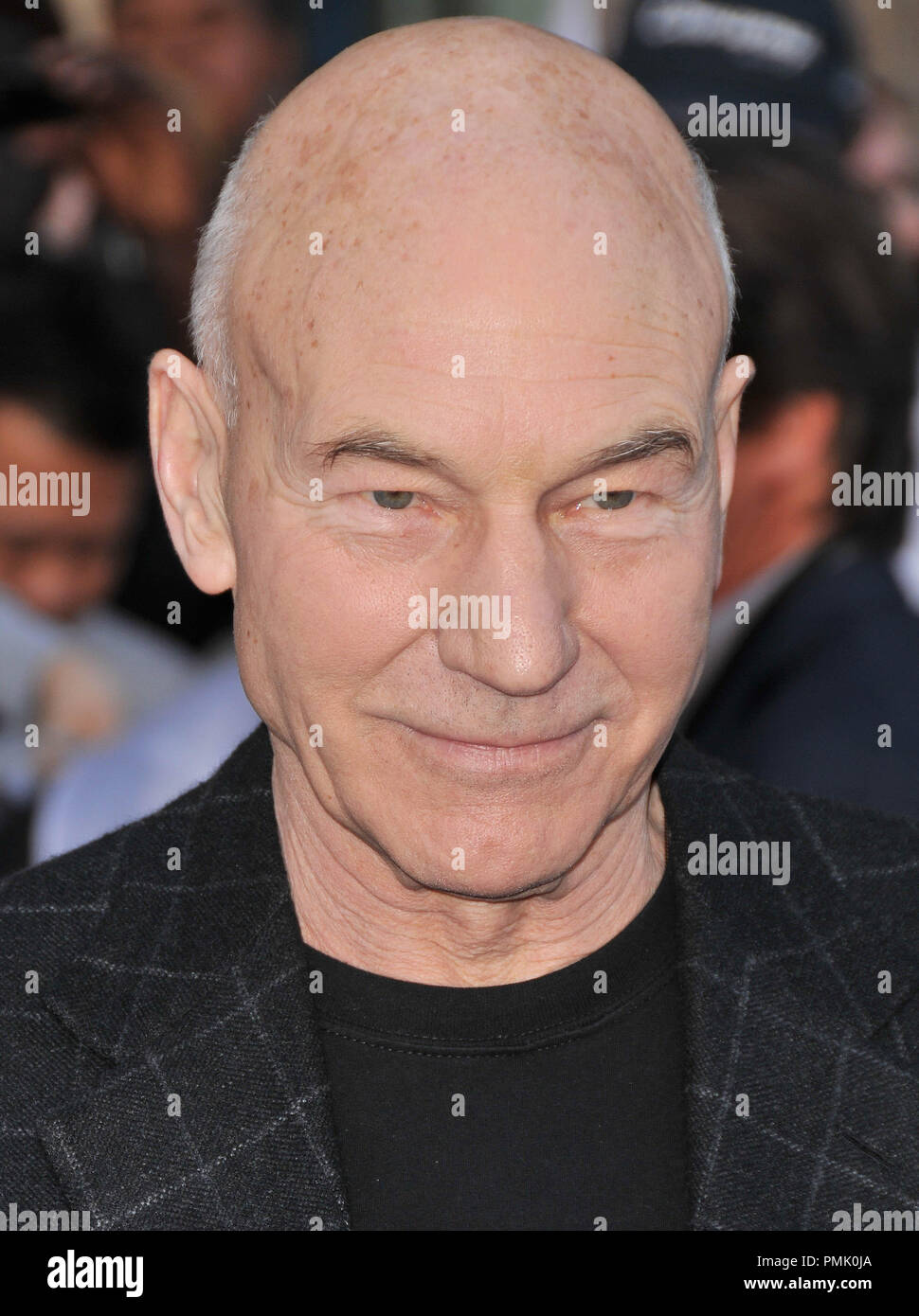 Patrick Stewart lors de la première mondiale de 'Gnomeo & Juliet' tenue à l'El Capitan Theatre à Hollywood, CA. L'événement a eu lieu le dimanche 23 janvier 2011. Photo de RPAC Pacifique Photo Presse/ PictureLux Banque D'Images