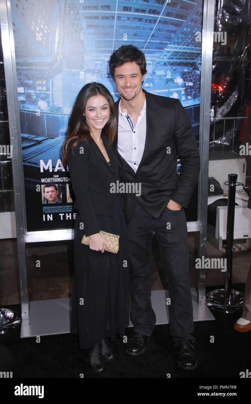 Brooke Lyons, Matthew Atkinson 01/23/2012 "l'homme sur une corniche' Premiere tenue au Grauman's Chinese Theatre à Hollywood, CA Photo par Izumi / PictureLux HollywoodNewsWire.net / Hasegawa Banque D'Images