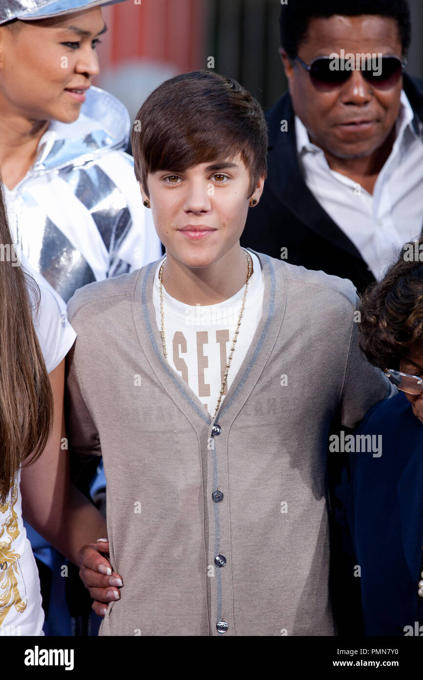 Justin Bieber à la Michael Jackson immortalisé avec la main et l'Empreinte cérémonie à l'Grauman's Chinese Theatre à Hollywood, CA. L'événement a eu lieu le Jeudi, Janvier 26, 2012. Photo par Eden Ari/ RPAC/ PictureLux Banque D'Images