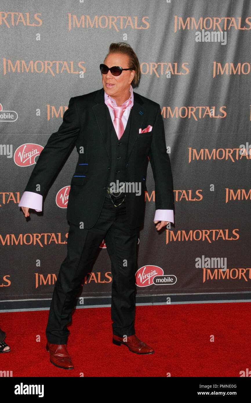 Mickey Rourke lors de la première de "la relativité des Immortels. Arrivants tenue au Nokia Theater L.A. Vivre à Los Angeles, CA, 7 novembre 2011. Photo par Joe Martinez / PictureLux Banque D'Images