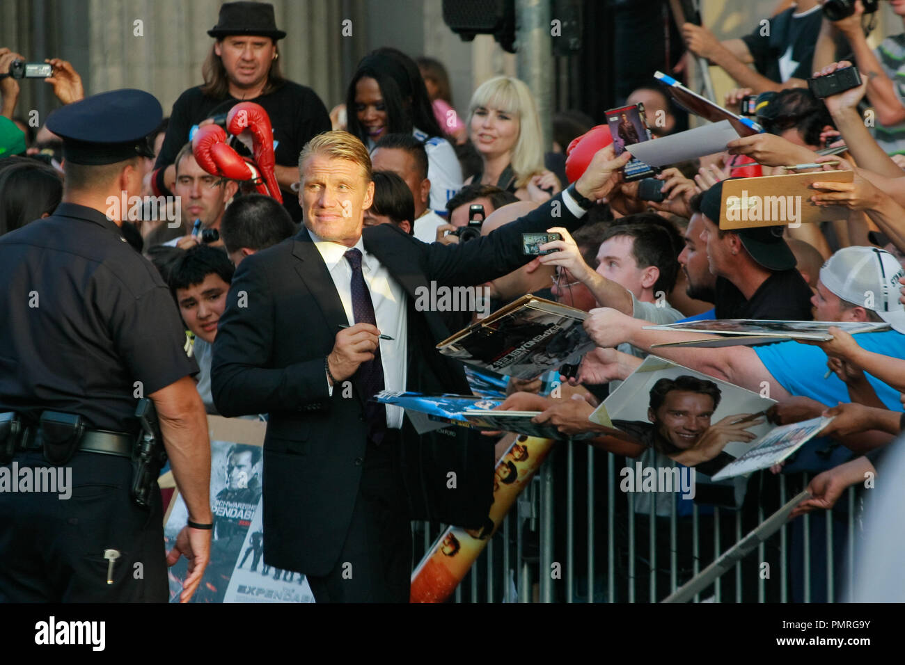 Dolph Lundgren lors de la première de films Lionsgate' 'The Expendables 2'. Arrivants tenue au Grauman's Chinese Theatre à Hollywood, CA, le 15 août 2012. Photo par Joe Martinez / PictureLux Banque D'Images
