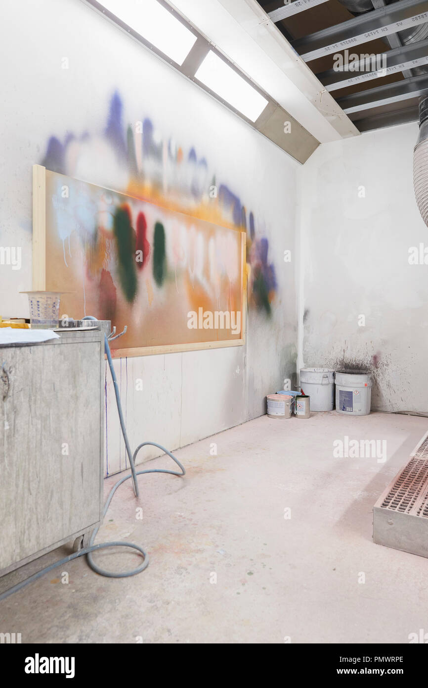 Peinture sur mur dans art studio Banque D'Images