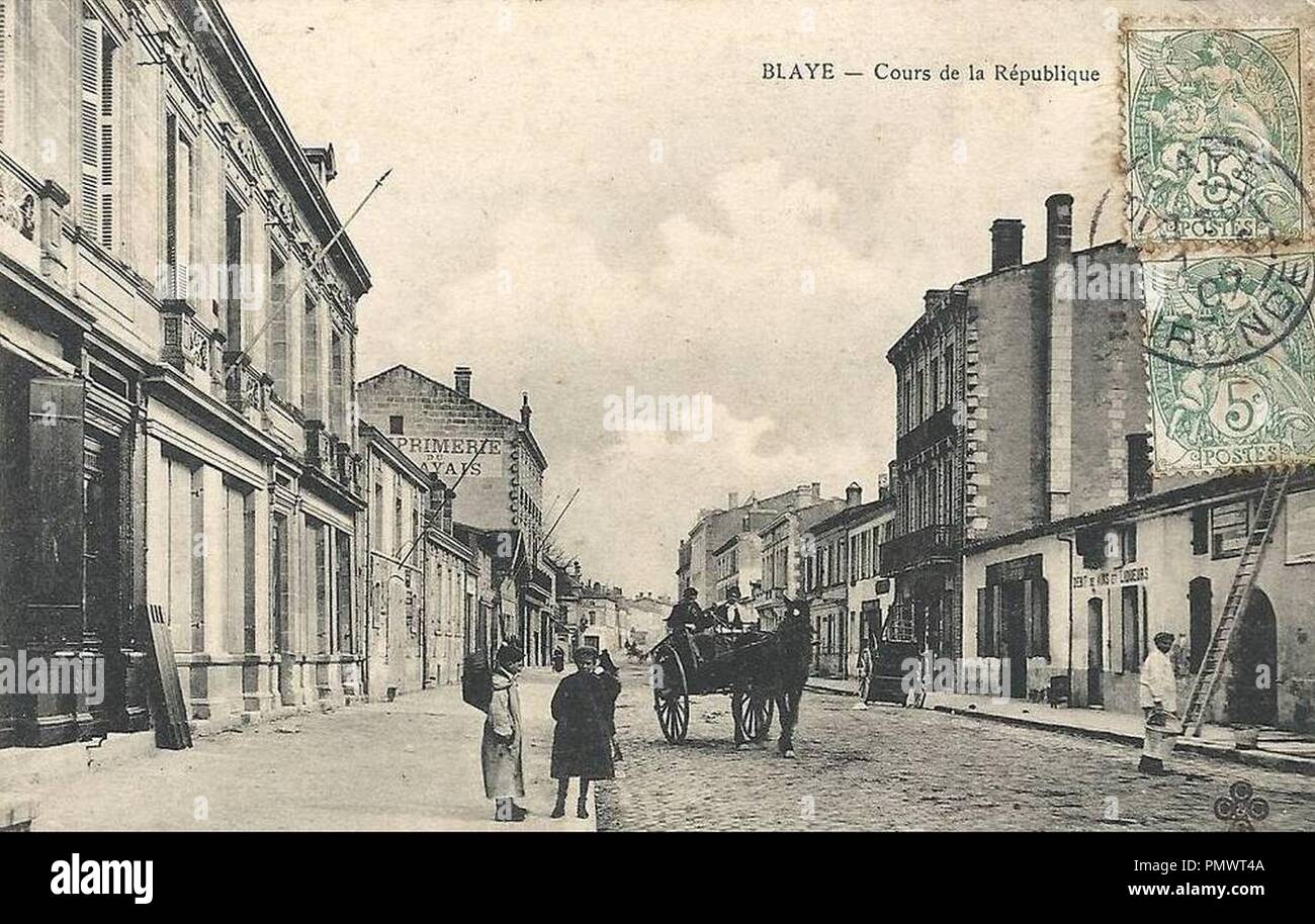 Blaye - cours de la République 2. Banque D'Images