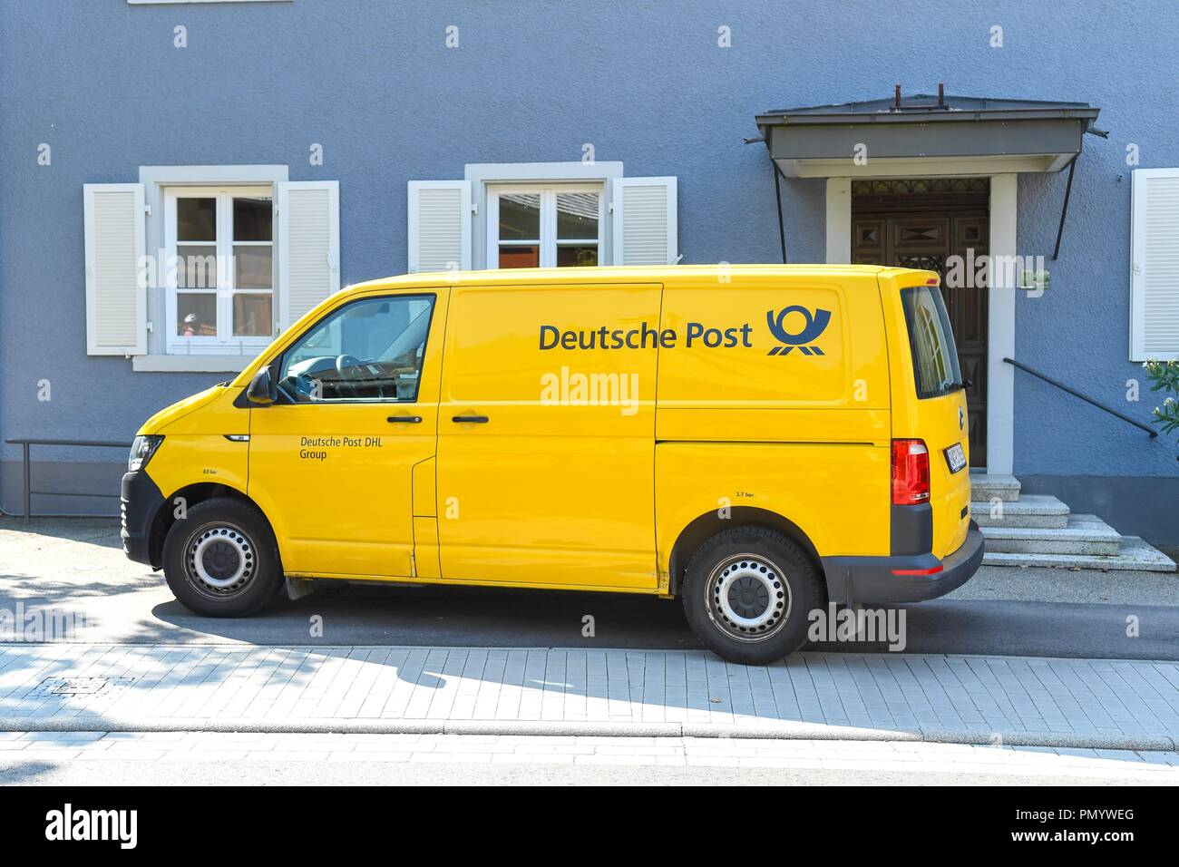 Deutsche Post van, Allemagne Photo Stock - Alamy