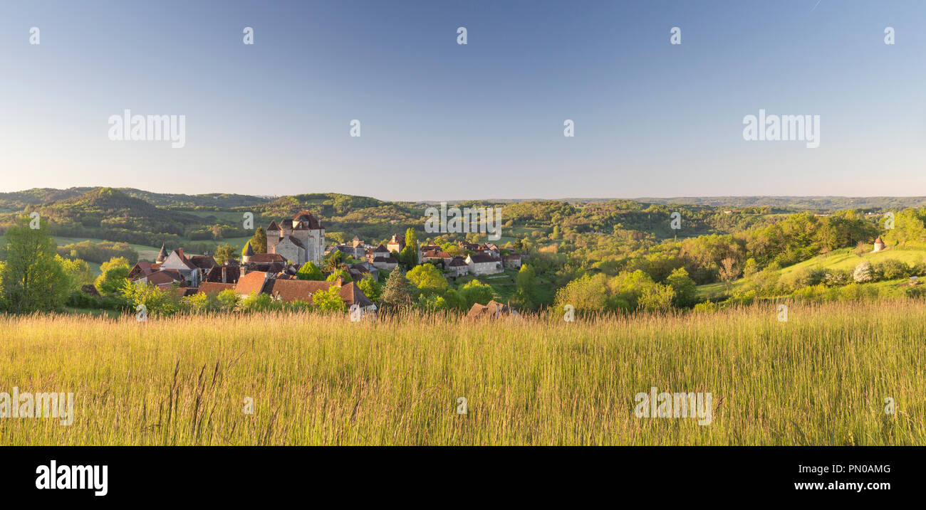 France, Corrèze, Curemonte, étiqueté Les Plus Beaux Villages de France (Les Plus Beaux Villages de France), vue générale du village avec la Banque D'Images