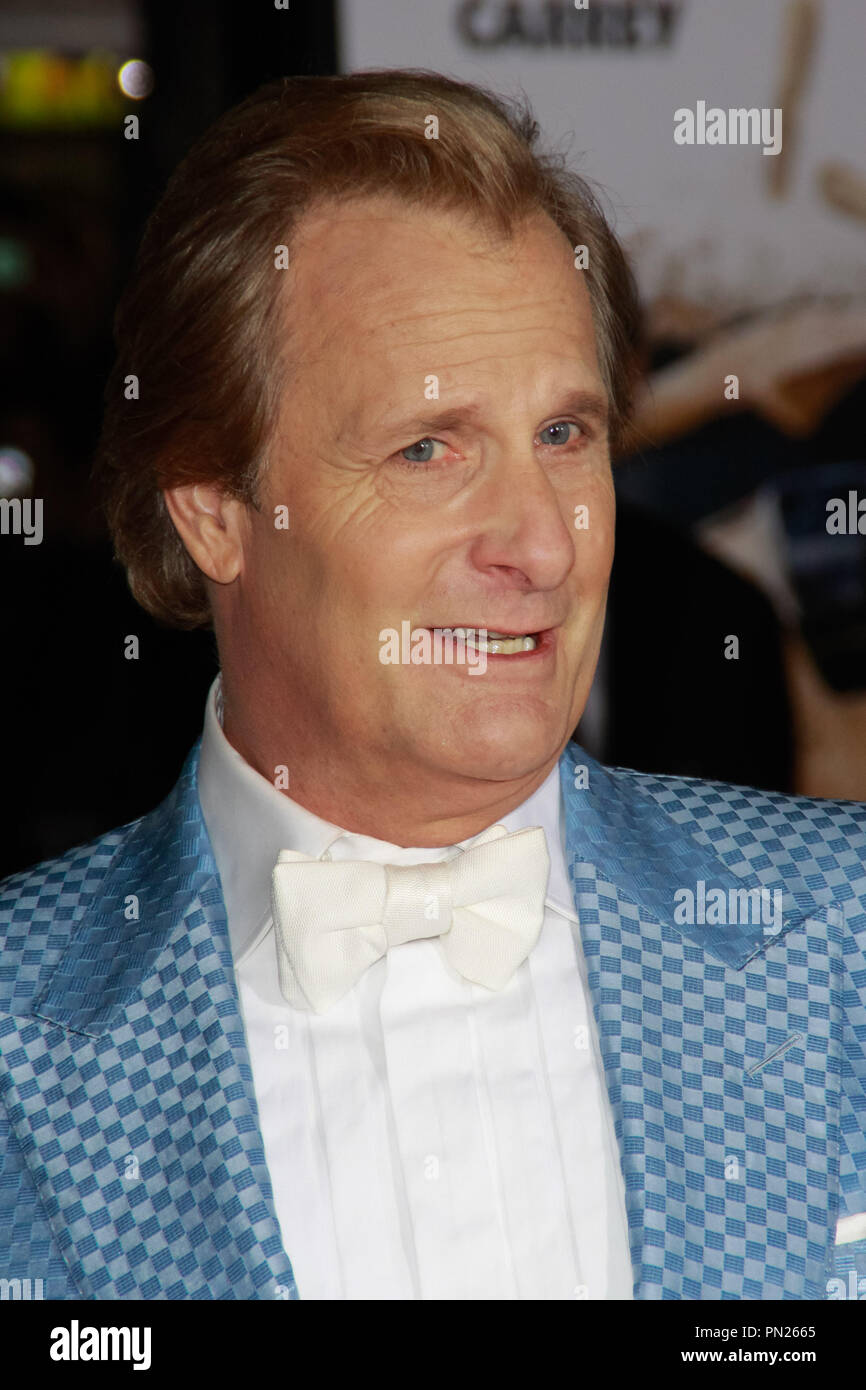 Jeff Daniels à l'Universal Pictures' premiere de 'Dumb et Dumber d' tenue au Regency Village Theatre de Westwood, CA, 3 novembre 2014. Photo par Joe Martinez / PictureLux Banque D'Images