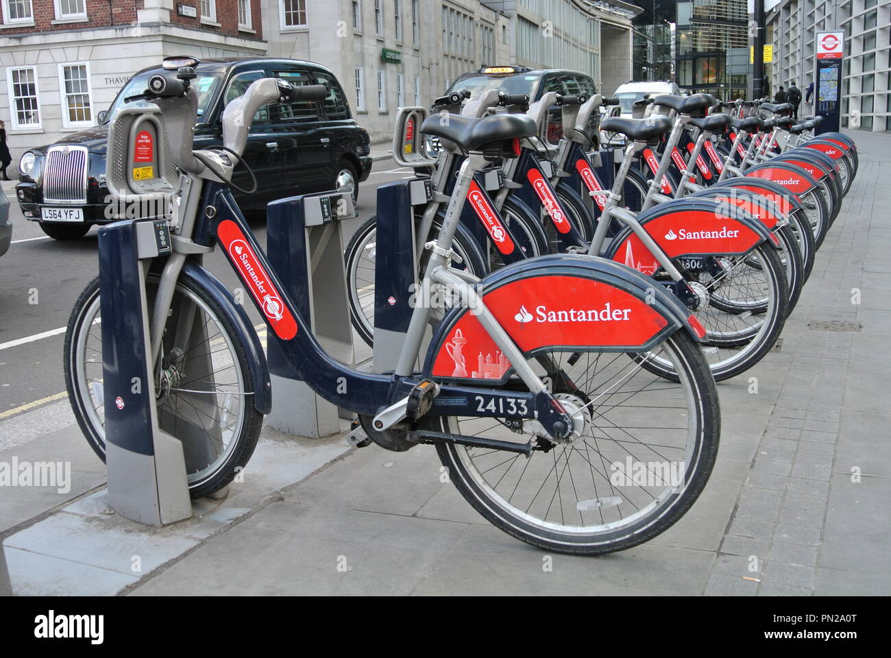 Santander location de vélos 'Boris' d' au cirque, Holborn, Londres, Angleterre. UK. Banque D'Images