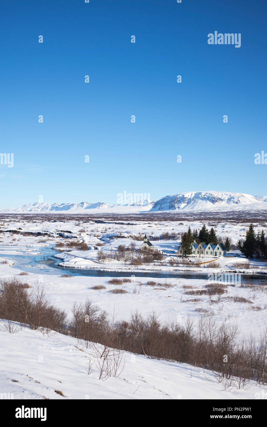 Vue de dessus de la neige, célèbre site touristique le Parc National de Thingvellir - Pingvellir - en Islande Banque D'Images