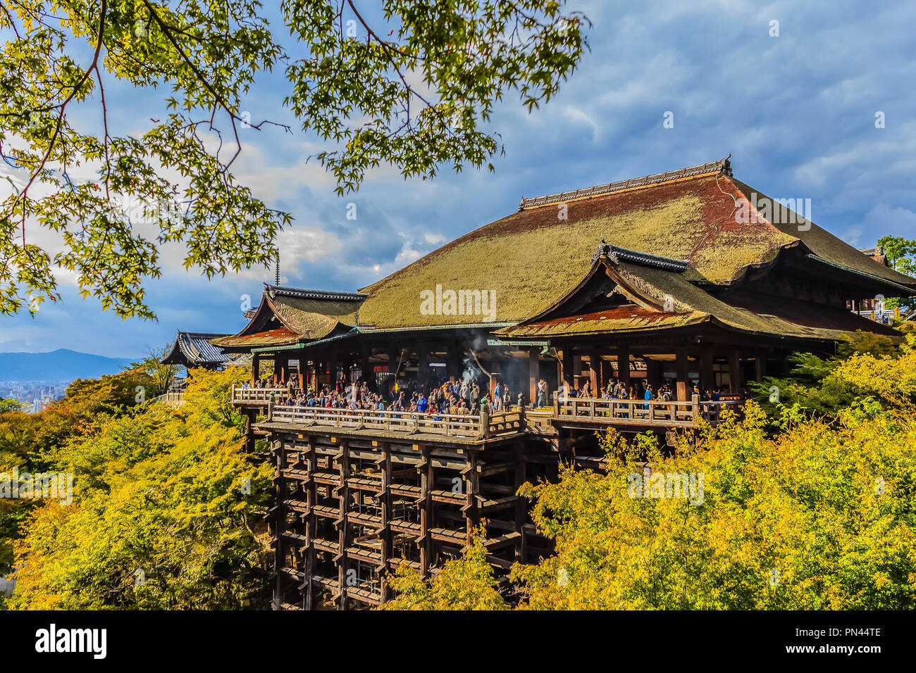 Kiyomizudera temple summer Banque de photographies et d’images à haute ...