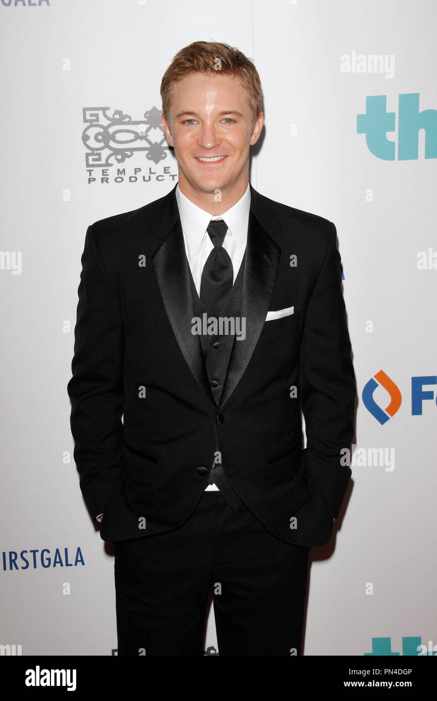 Michael Welch à la 6e gala annuel de la soif au Beverly Hilton Hotel à Beverly Hills, CA, le 30 juin 2015. Photo par Joe Martinez / PictureLux Banque D'Images