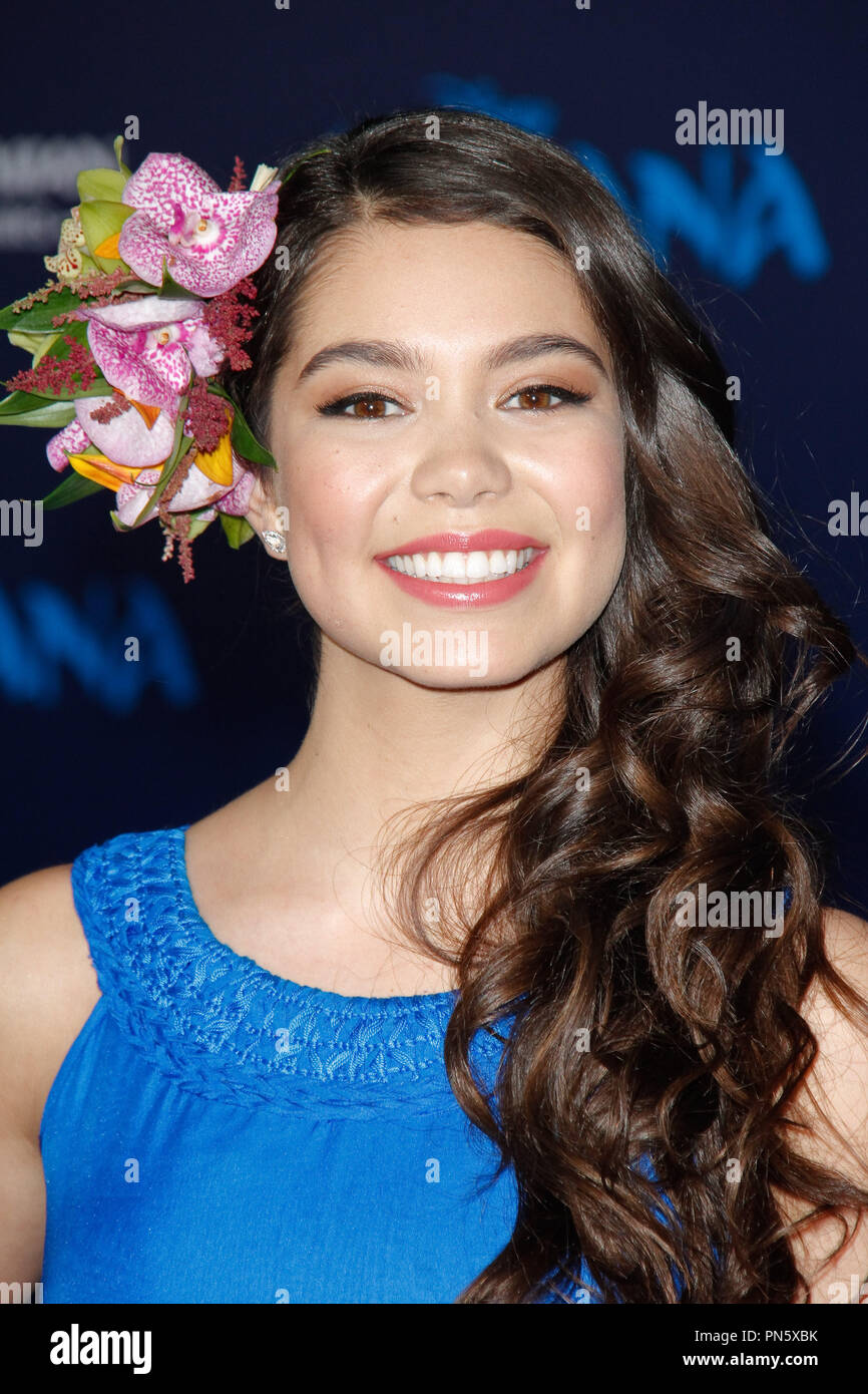 Auli'je Cravalho à l'AFI Fest 2016 Première mondiale de Disney's 'Moana' tenue à l'Théâtre chinois de Grauman à Hollywood, CA, le 14 novembre 2016. Photo par Joseph Martinez / PictureLux Banque D'Images