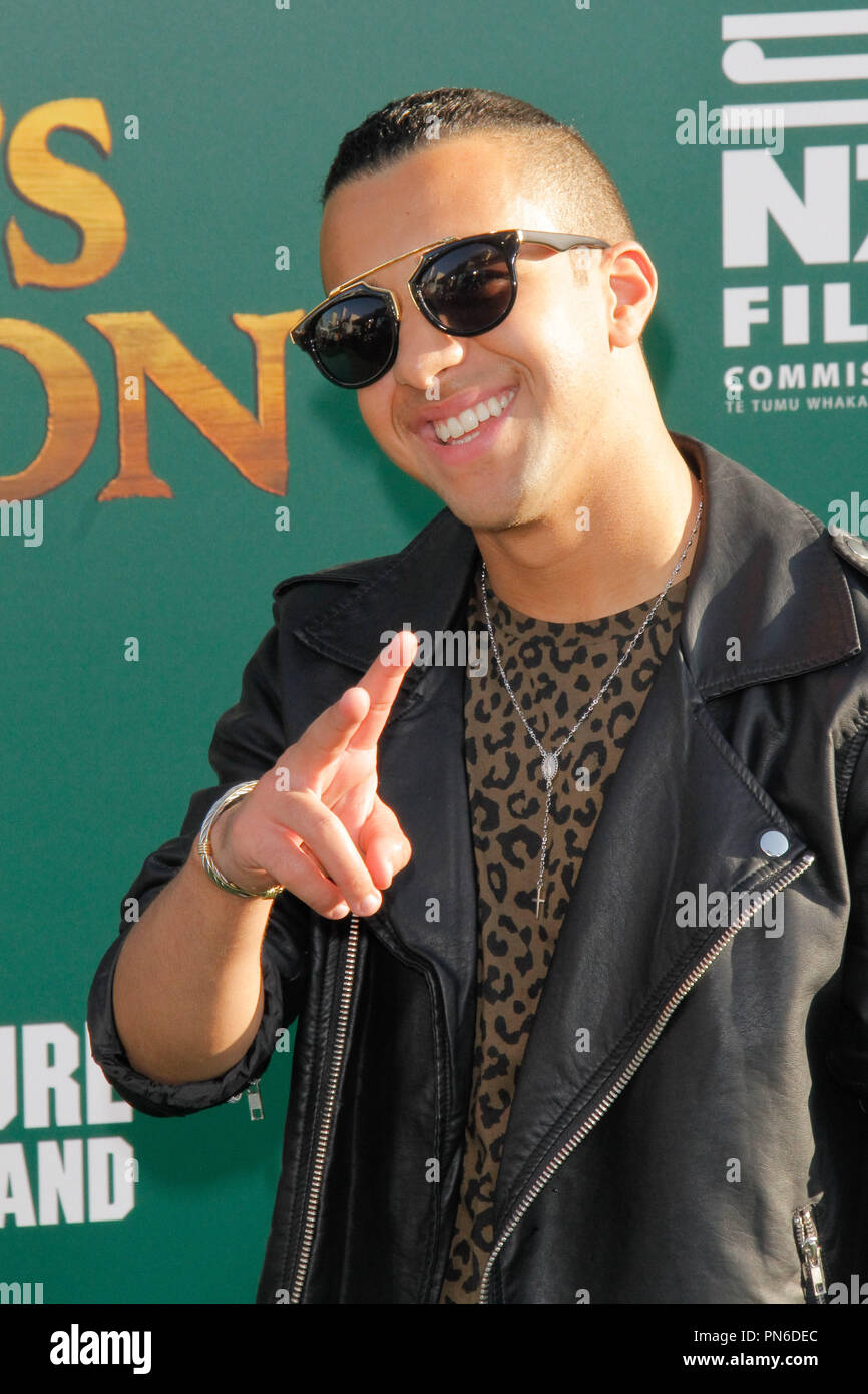 Miguelito lors de la première mondiale du Disney's 'Pete's Dragon' tenue à El Capitan Theatre à Hollywood, CA, 8 août 2016. Photo par Joe Martinez / PictureLux Banque D'Images