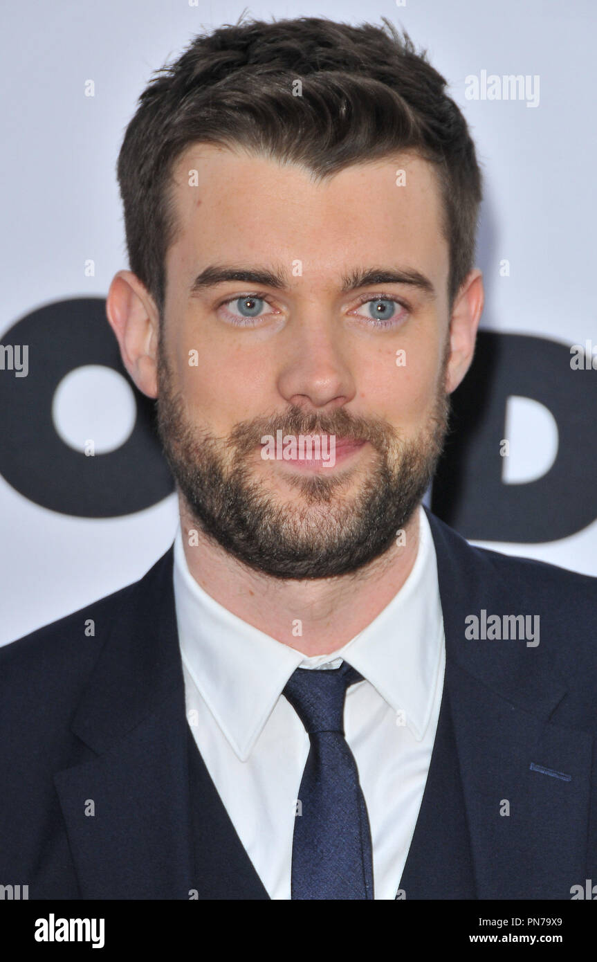 Jack Whitehall, au jour de l'autre' Los Angeles Premiere tenue au Théâtre chinois de Grauman à Hollywood, CA le Mercredi, Avril 13, 2016. Photo par PictureLux RPAC RPAC/ Référence de dossier 32887 043RPAC01 pour un usage éditorial uniquement - Tous droits réservés Banque D'Images