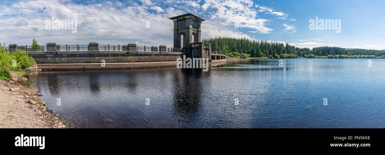 Le barrage de la société ALWEN Réservoir, Conwy, Pays de Galles, Royaume-Uni Banque D'Images